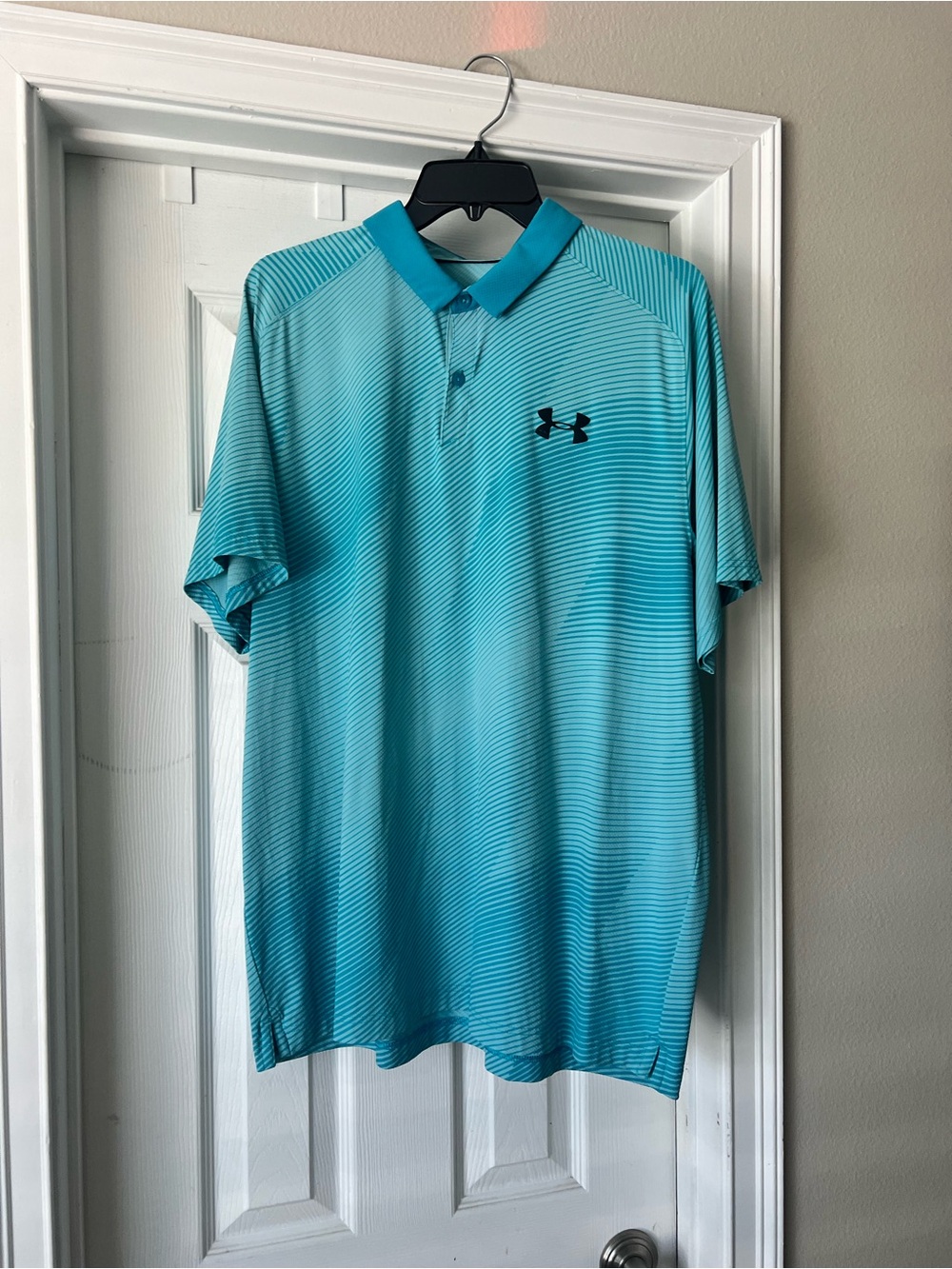 Men’s Bundle XL Under Armour Polo and  1/4 Zip in Navy, Teal, Aqua, Green, Gray - Picture 2 of 6